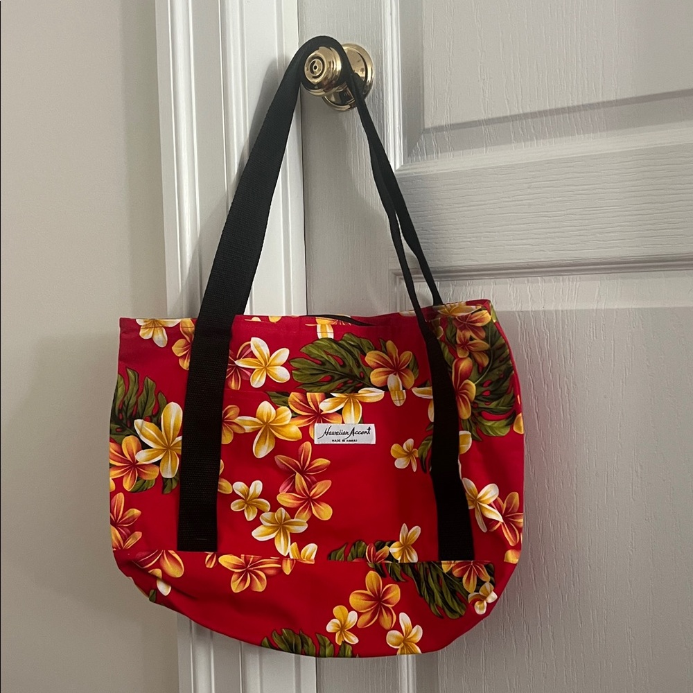 NWOT Hawaiian Fabric Tote Bag 🌺